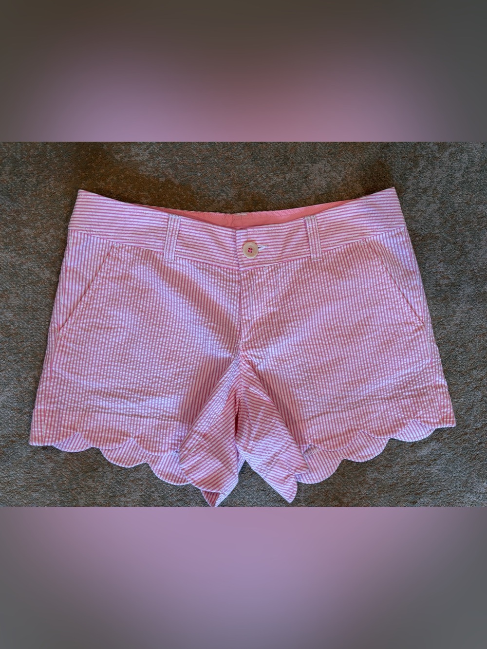 Lilly Pulitzer Pink Seersucker Scallop Hem Shorts Size 4